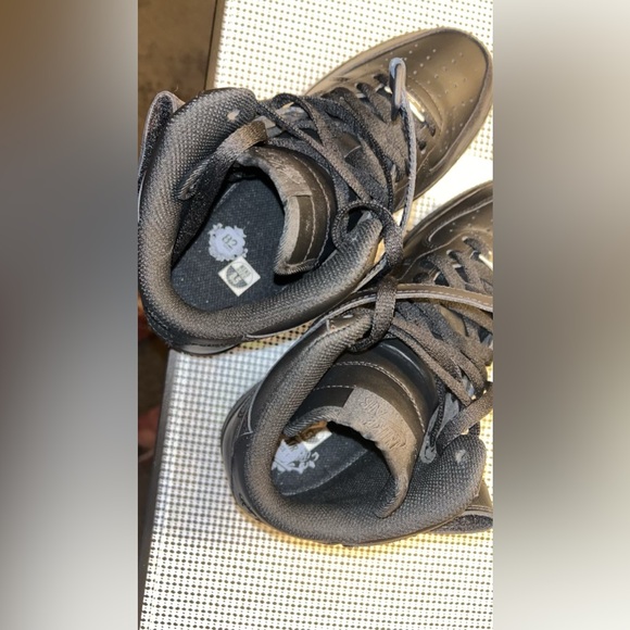 Black Nike Af1s highs (worn outside once) available to negotiate - Picture 3 of 4